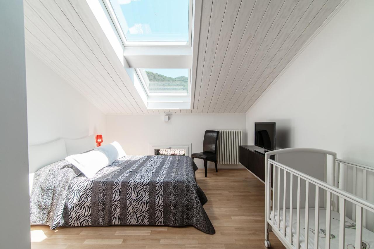Attic 64 - The House Of Travelers Apartment